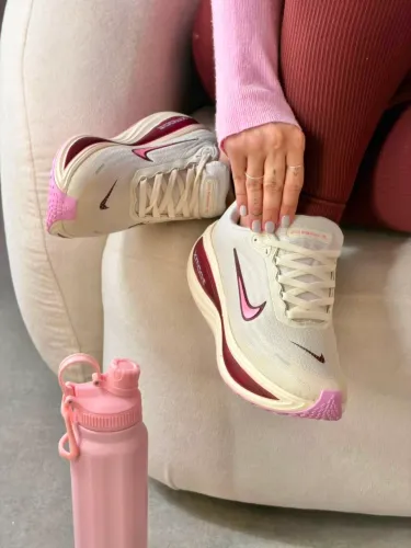 Nike vomero plus