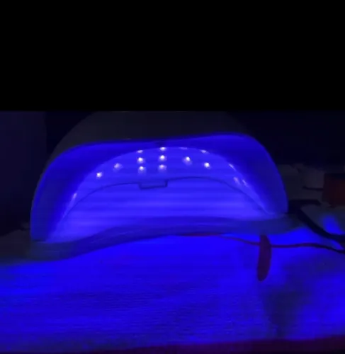 Cabine de unha em gel