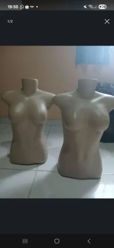 2 MANEQUINS POR 65,OO