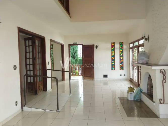 Sobrado comercial disponível para locação e venda no bairro Castelo, em Valinhos