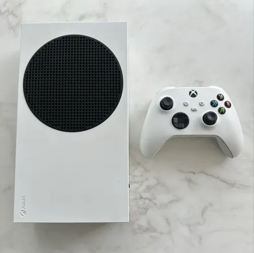 Xbox Series S + Controle com bateria