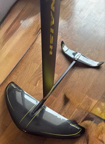 Hidrofoil Naish