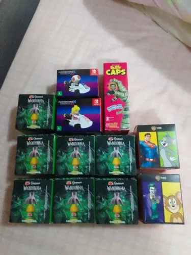 Brinquedos Variados.