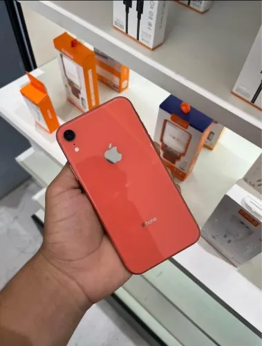 iPhone XR 