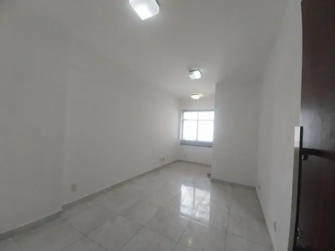 Sala comercial para venda no bairro Lourdes, BH