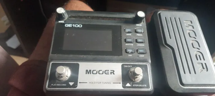 PEDALEIRA MOOER GE 100 - PRA SAIR RAPIDO 