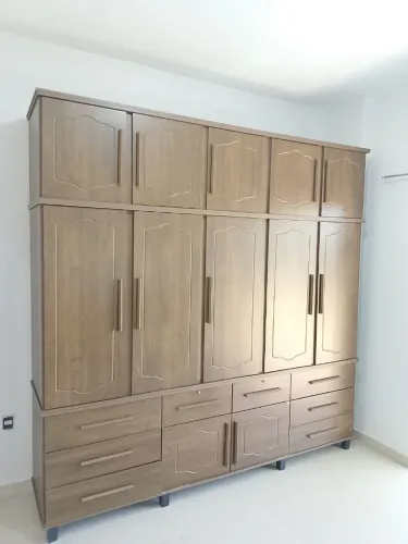 VENDO GUARDA-ROUPA CASAL