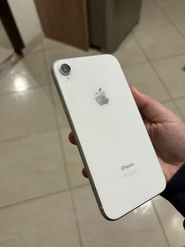 iphone XR 128GB