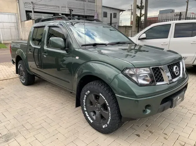 Nissan Frontier XE CD 4X2 2.5 TB Diesel 2012