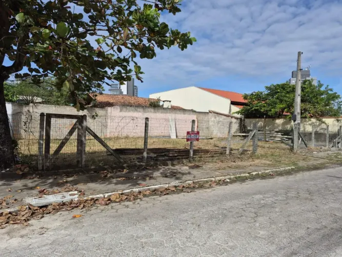 Terreno na quadra do mar incluindo Lindo projeto de Prédio Residencial no Centro, Praia do