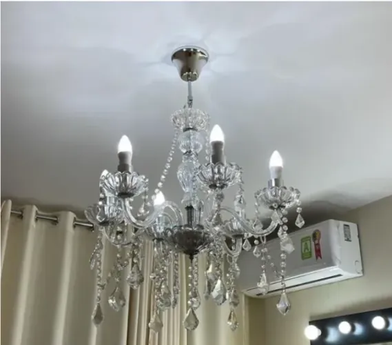 Lustre de Cristal 6 Braços Estilo Maria Tereza