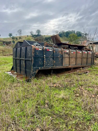 Caçamba de caminhão truck