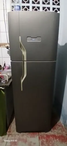 GELADEIRA ELETROLUX PRATICAMENTE NOVA 400 LITRO LINDA COMPLETA