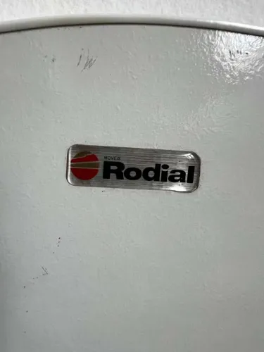 Berço infantil para crianças marca Rodial