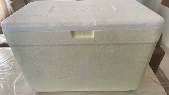 Caixa de isopor 27 litros