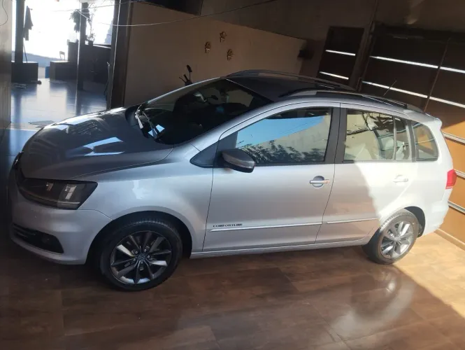 Volkswagen Spacefox Comfortline 1.6 MI T.flex 8V 5P 2015