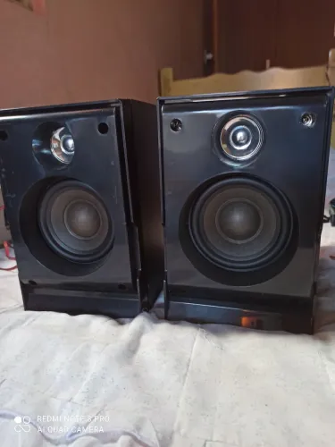 Par de caixas de som Philco 