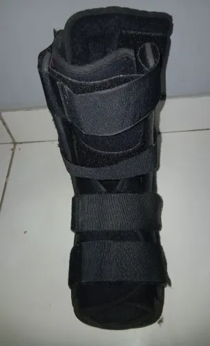 Bota imobilizados ortopédica M