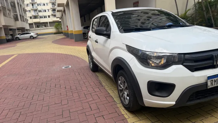 Fiat Mobi Like 1.0 Fire Flex 5P. 2021