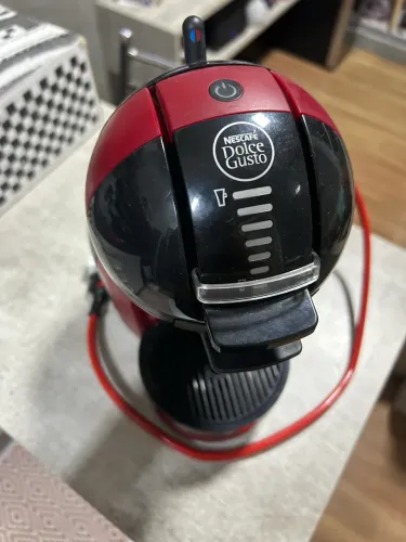Cafeteira Expresso Arno Dolce Gusto Piccolo