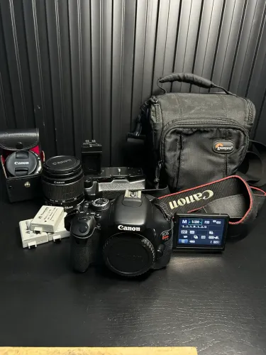 Canon T3i