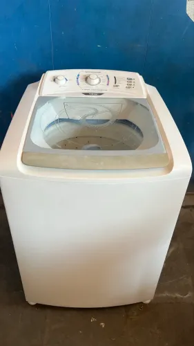 Vendo máquina de lavar Electrolux 13kg, funcionando perfeitamente. ? Valor: R$850,00