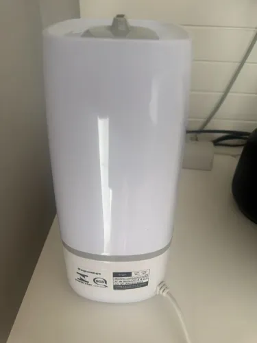 Umidificador de Ar Ultrassonico Elgin 2 Litros Bivolt Branco - Usado