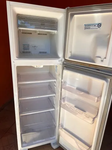 Geladeira Barata Frost Free