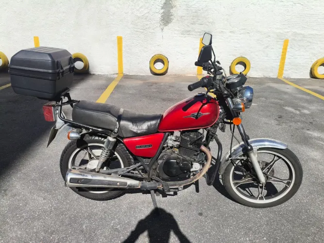 Intruder 125