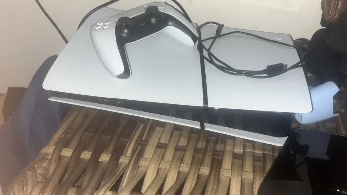 Ps5 SLIM SEMI NOVO