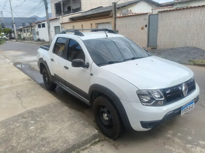 Renault Duster Oroch Exp. 1.6 Hi-flex 16V Mec. 2018
