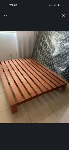 Base de cama estilo japonês