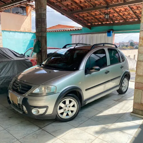 Citroen C3 XTR 1.4 Flex 8V 5P 2010