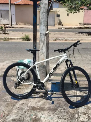 Vendo 2 bike aro 29 quadro de alumínio marca ksw 