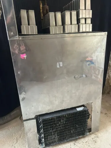 Máquina de Picolé e Sorvete 2 em 1 - Compressor Embraco 220V<br>