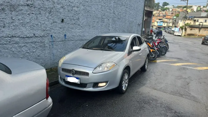 Fiat Bravo Essence 1.8 Flex 16V 5P 2012