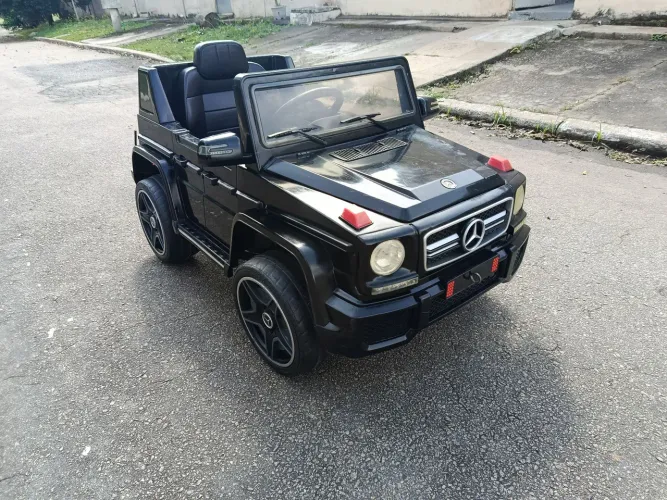 Carrinho elétrico infantil 