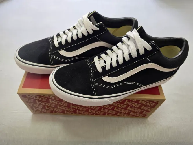 Tênis Vans Old Skool Tam 42 BR - Original / Novo na Caixa
