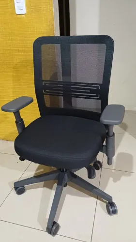 Cadeira Ergonômica Flexform Tecton All Black - Excelente estado