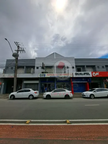 Próximo da Rua da Cidadania do CarmoEm frente a Farmácia NisseiEm cima da Loja de Colchões