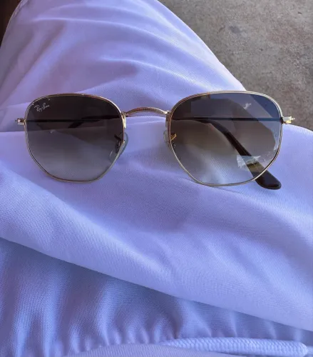 Ray-Ban Hexagonal Marrom-claro degradê