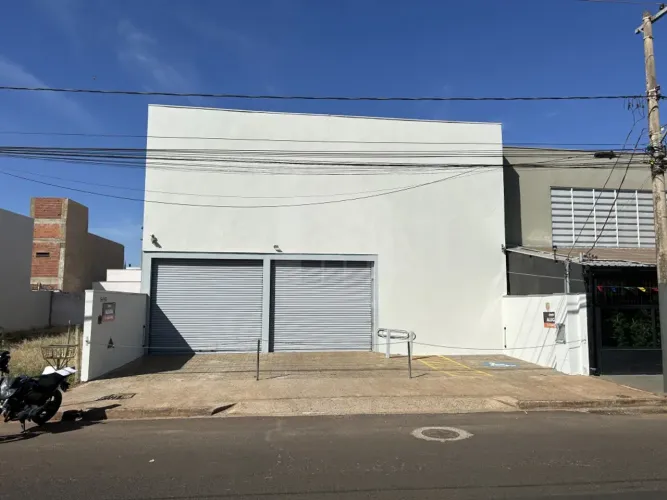 Barracão para locação no bairro Novo Mundo