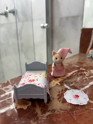 Menina Gato Primavera Sylvanian Families - Envio na caixa original