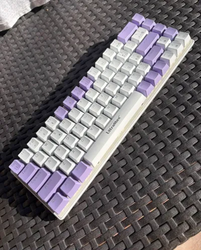 TECLADO MECÂNICO