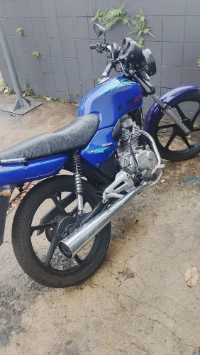 Titã ks 2002