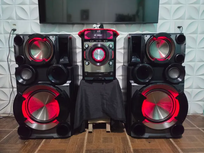 Som lg cm9530 XMETAL BASS 1.800wts rms de potência raridade via Bluetooth falantes de 12pl