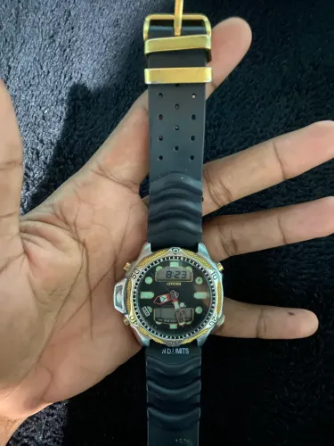 Citzen Aqua 2 C500 - Bolo em Swatch série ouro pulseira de couro