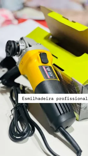 Lixadeira angular