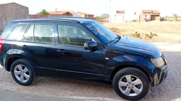 Suzuki Grand Vitara 2.0 16V 4x2/4x4 5P Aut. 2010
