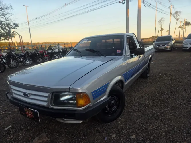 Ford Pampa L 1.8i / 1.8 1991